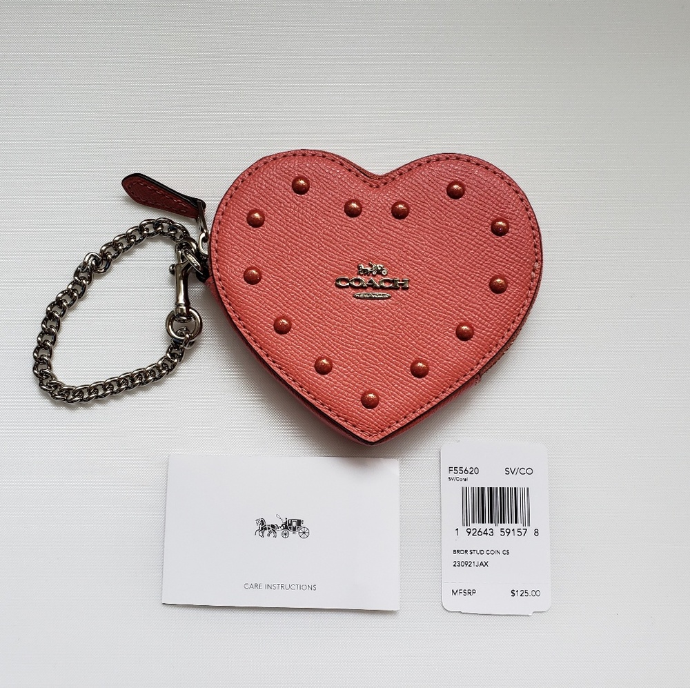 NWT Coach Heart Stud Coinpurse - Picture 3 of 5